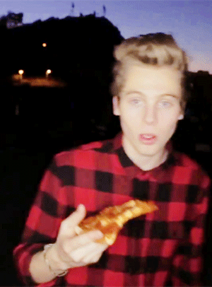 Książka o imagify 5sos!  Zapraszam do czytania! #losowo # Losowo # amreading # books # wattpad