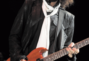 joe+perry | JoePerry.gif