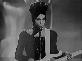Post Ur Prince Photos Part 6