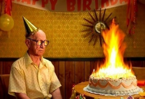 Elderly man happy birthday cake fire1-650px-cropped