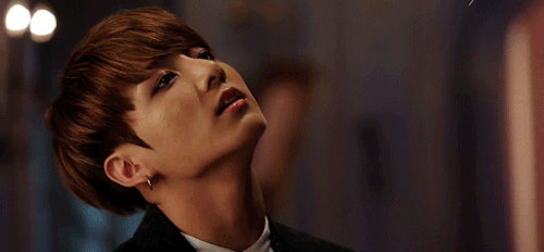 [cinsel içerik barındırır]  Terk etmişti odayı,kapıyı çarpıp dolu göz… #fanfiction #Fanfiction #amreading #books #wattpad