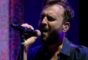 Il live dallo Stadio Euganeo di Padova. Un momento magico del tour Cremonini 2022