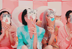 Dónde DINOSAURIO describe sus ideas y futuros proyectos. #detodo # De Todo # amreading # books # wattpad