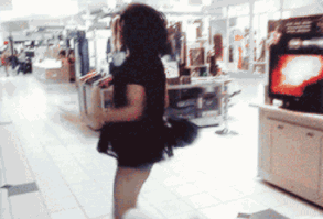 When people get ratchet where they shouldn't. | The 20 Worst Things That Happen When You Go Out