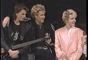 diamondnthemind: nickrhodeslittledarling:John :3 JoSi (with a side of Nick) at their finest! ♡ @nickrhodeslittledarling Do you have the link to the video this came from? I can’t stop watching it! :)