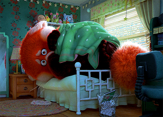 chaotic pedro april / TURNING RED (2022) — dir. Domee Shi