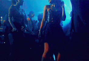 Ella vivía en Mystic Falls junto con sus dos hermanos y su tía Jenna … #vampire #Vampire #amreading #books #wattpad