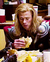 Nacida del hielo, sin saberlo cargaba sobre sus hombros la vida del s… #fanfic # Fanfic # amreading # books # wattpad