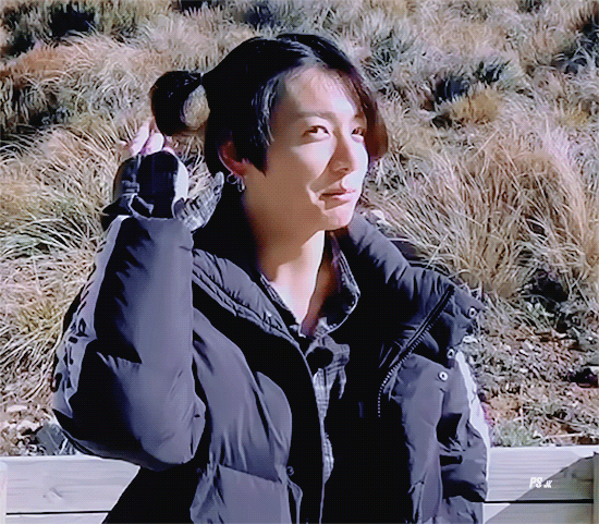 𝑩𝒐𝒏 𝑽𝒐𝒚𝒂𝒈𝒆 | gif, bts y jungkook