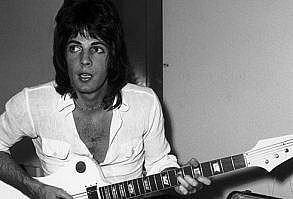 First Look: Rick Springfield on the Real Life 'Jessie's Girl' - Video - Helen George #WhereAreTheyNow